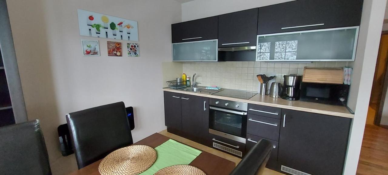 Hrabovo Alzbeta 16 Apartment Ruzomberok Luaran gambar