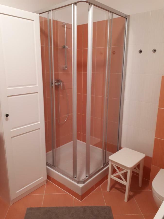 Hrabovo Alzbeta 16 Apartment Ruzomberok Luaran gambar